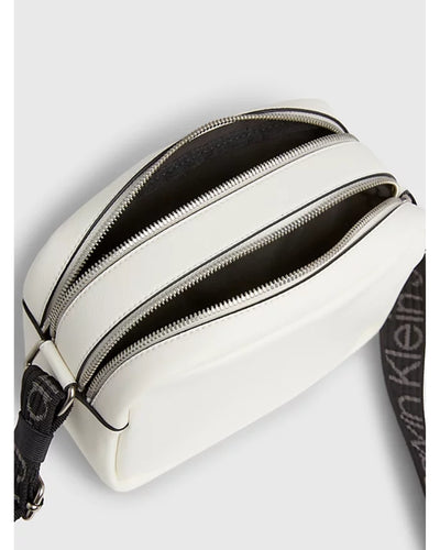 Calvin Klein - Ultralight Double Zip Camera Bag