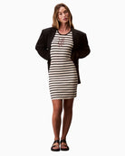 Horizontal stripe summer dress with crew neckline and slim fit