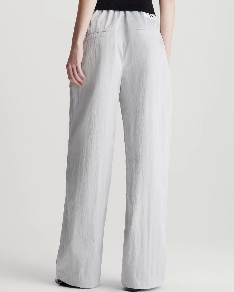 Ck Jeans - Soft Crinkle Parachute Pant 