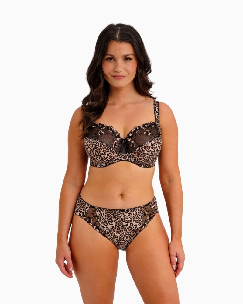 Woman wearing Fantasie Talia Leopard side support bra – Áines Boutique