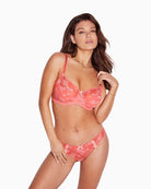 Freya - Offbeat Decadence Brazilian
