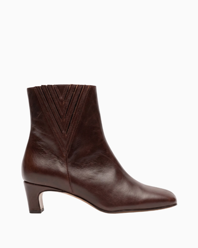 Gaimo Alessia Ankle Boot in brown side view with low block heel and V-shaped detailing