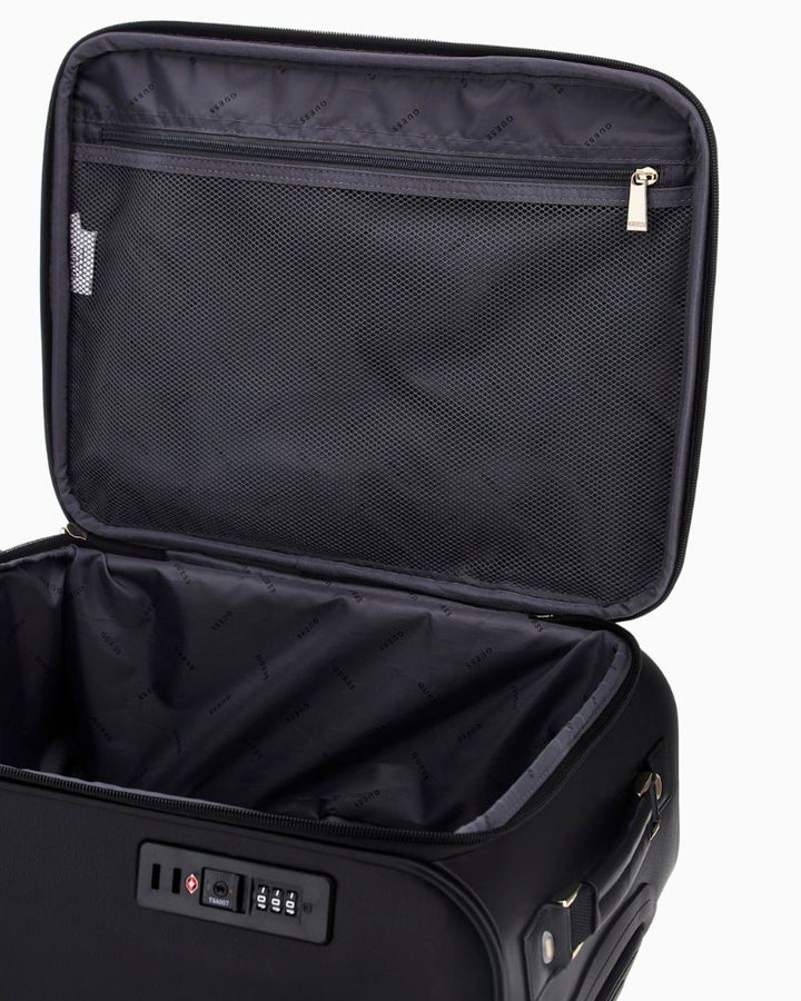 Interior compartments with personalised lining and zip pockets