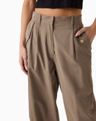 GUESS trousers side pocket detail – Áines Boutique