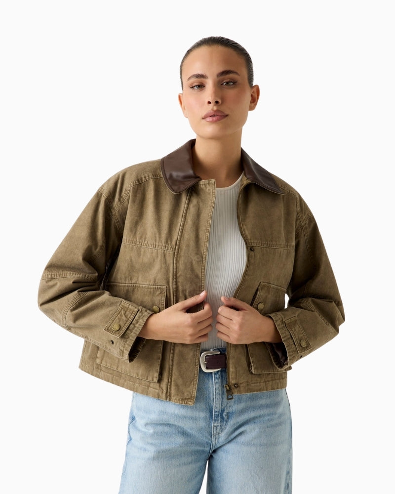 Guess cropped field jacket brown front view – Áines Boutique