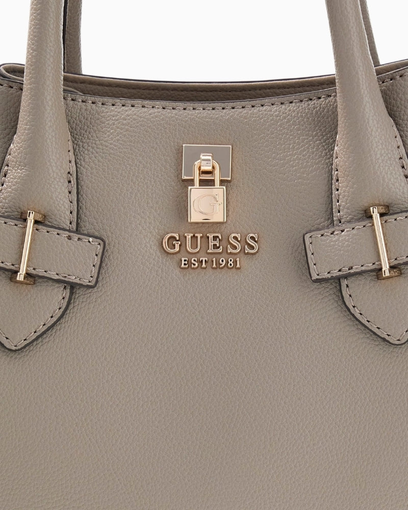 Guess Yesba handbag logo script detail close-up – Áines Boutique