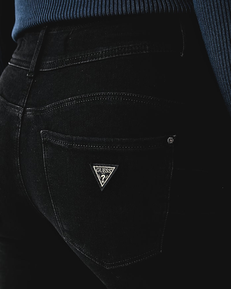 Guess Jeans Shape Up Jeans in Black pocket detail