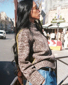 HEYANNO Grace Quilt Knit laid flat highlighting fabric blend and sporty edge
