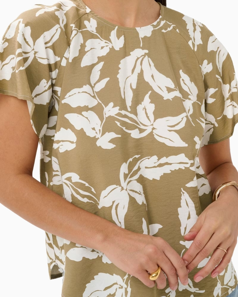 Kaffe Marlo leaf print blouse sleeve detail – Áines Boutique