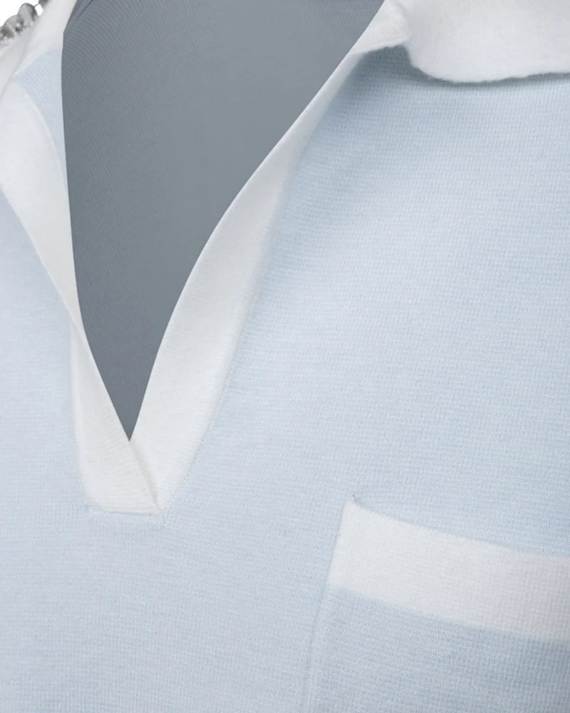 Kimara Juul Top Light Blue V-neck detail