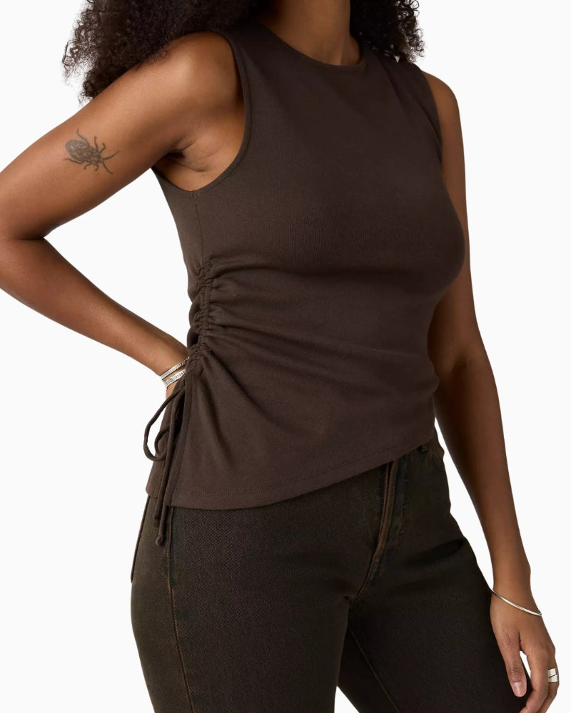 Levi's Alila Asymmetrical Sleeveless Top in Brown asymmetrical detail