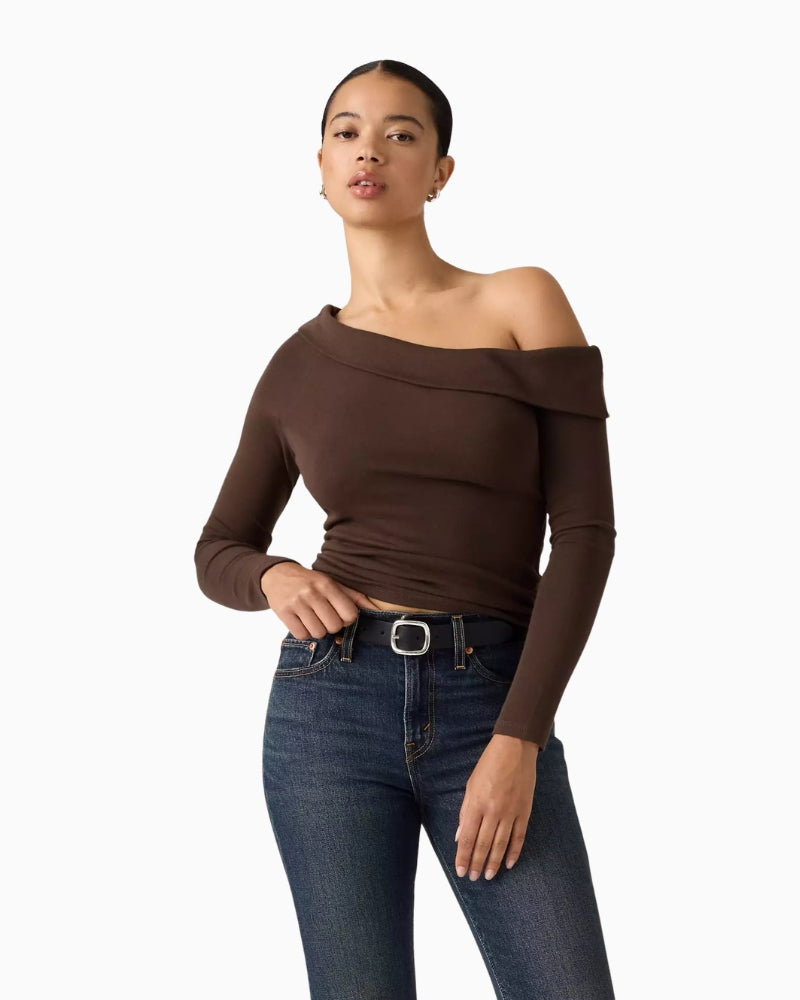 Levi's Clara Rib Off Shoulder Top in Dark Brown full-length view