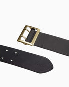 Levi’s Frankie Belt Caviar Black buckle detail