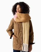 Levi's Fuzzy Scarf Jolea in Rose colourblock design