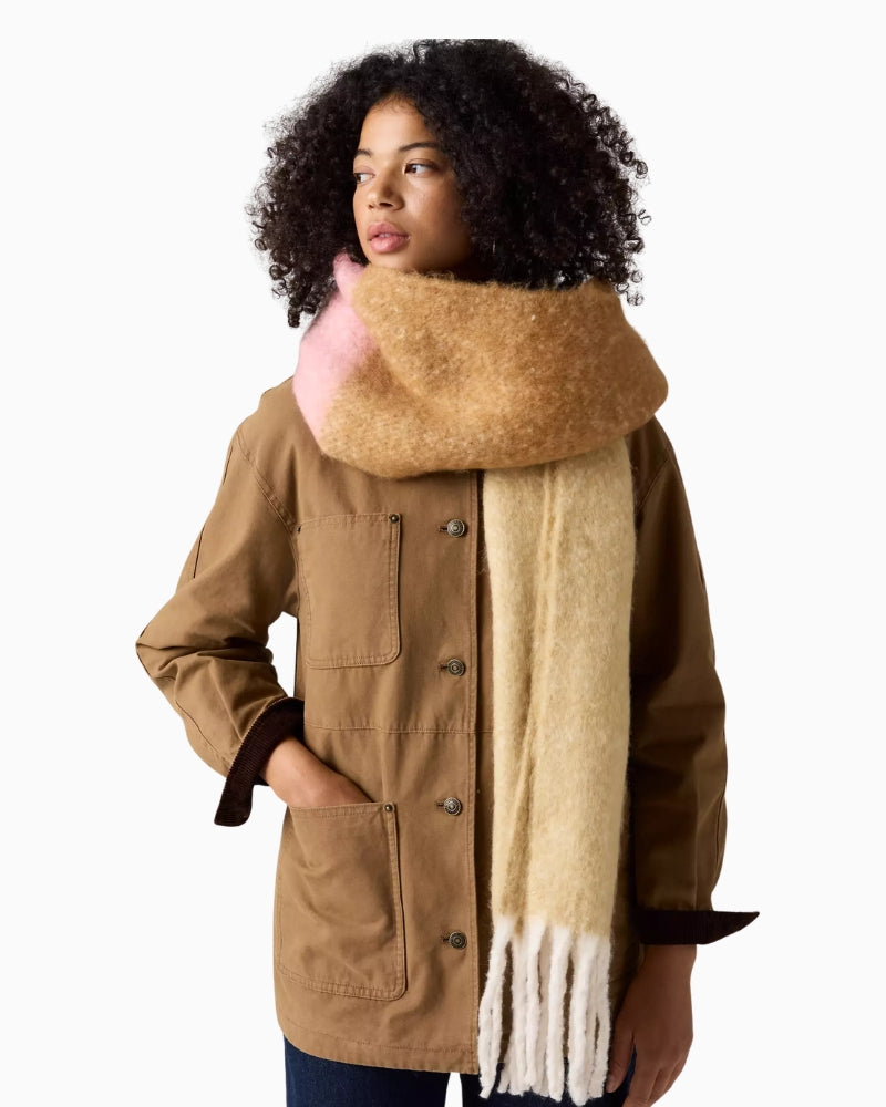 Levi's Fuzzy Scarf Jolea in Rose colourblock design