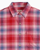 Levi's Nash Flannel Shirt in red point collar detail