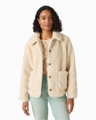 Levi's Rema Sherpa Jacket in off white sherpa fleece detail