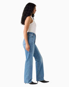 Levi's Ribcage Full Length Denim in Dance Around - Medium Wash side view