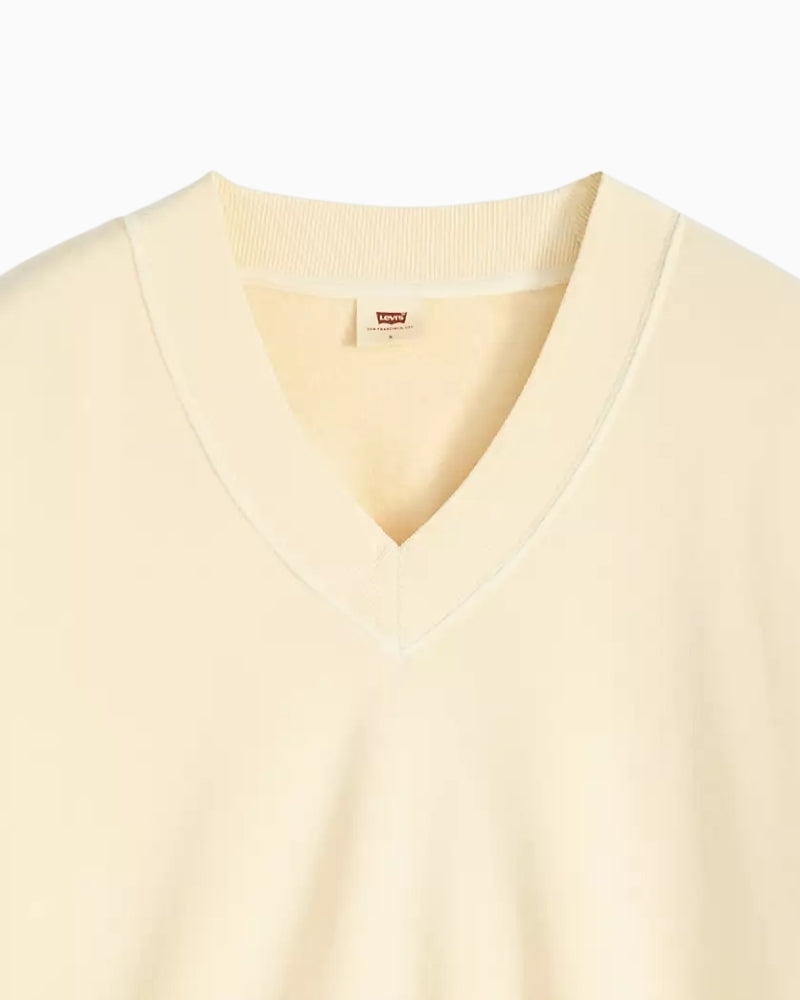 Levi's Vintage V-neck Sweatshirt cream V-neck detail