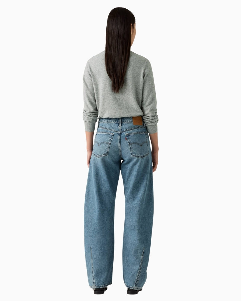 Levi’s Baggy Dad Barrel jeans back view five pocket styling – Áines Boutique