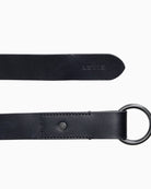 Levi’s Cameron Long Length Belt leather texture detail – Áines Boutique