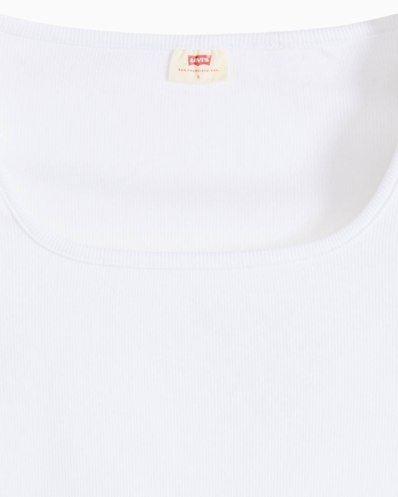 Levi’s Essential Square Neck Long Sleeve Tee signature red tab detail – Áines Boutique