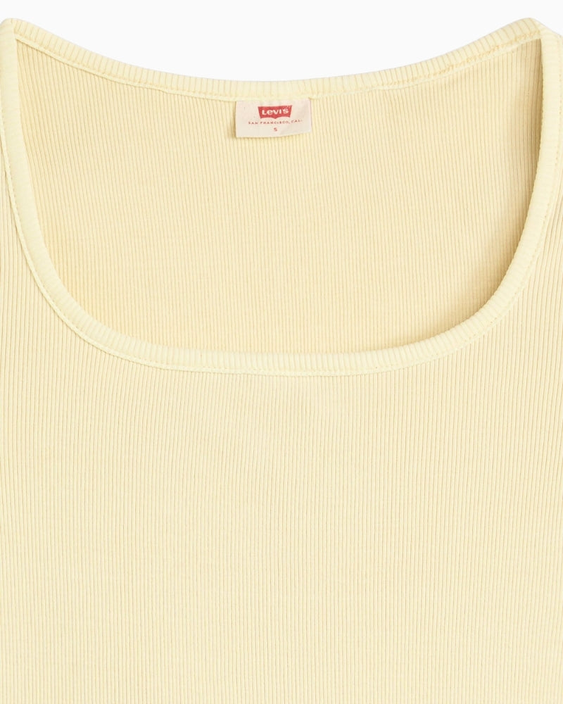 Levi’s Essential Square Neck Tee signature red tab detail – Áines Boutique