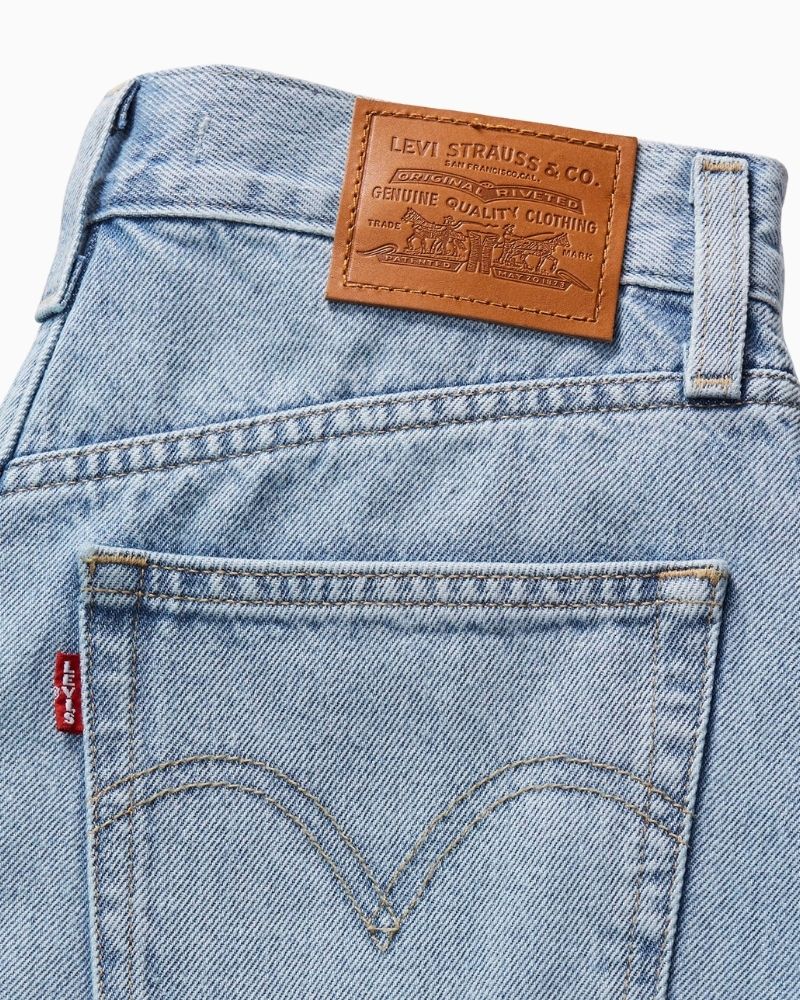 Levis - High Rise Baggy Shorts 