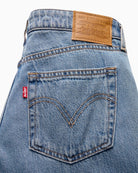 Levi’s Low Loose Jeans denim fabric close-up – Áines Boutique
