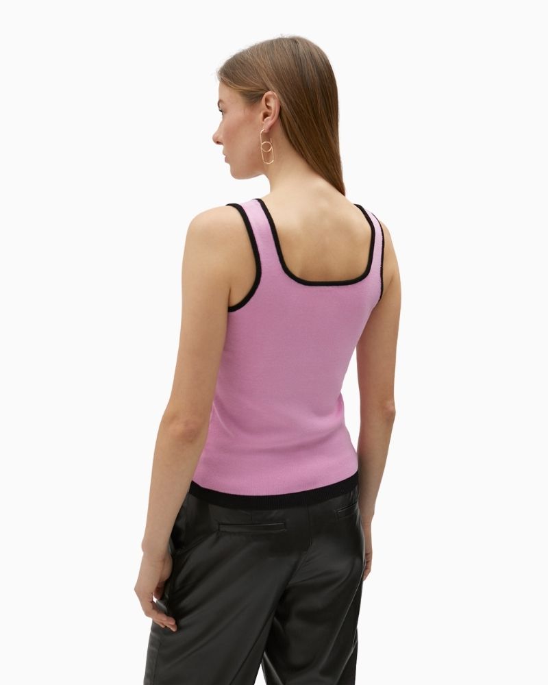 Lola Casademunt - Vest Top 