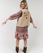 Lollys Laundry Jace Love vest beige side view – Áines Boutique