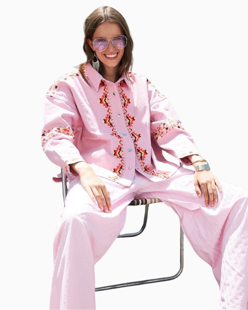 Lollys Laundry Veidall Overshirt pink styled outfit – Áines Boutique