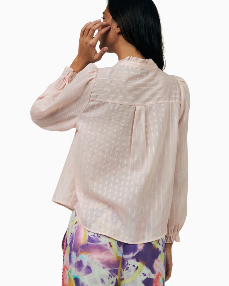 Lollys Laundry Arielll shirt Light Pink back view – Áines Boutique