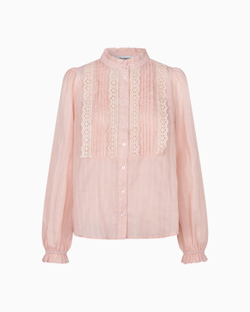 Lollys Laundry Arielll shirt Light Pink flat lay front view – Áines Boutique