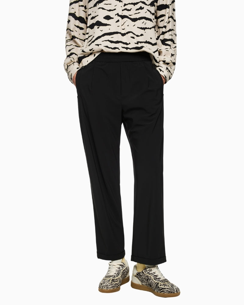Marc Cain WUXI trousers with cropped leg and side stripe detail