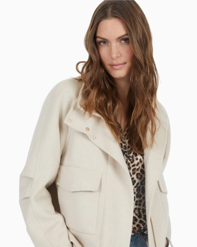 Side angle showing stand-up collar and patch pockets