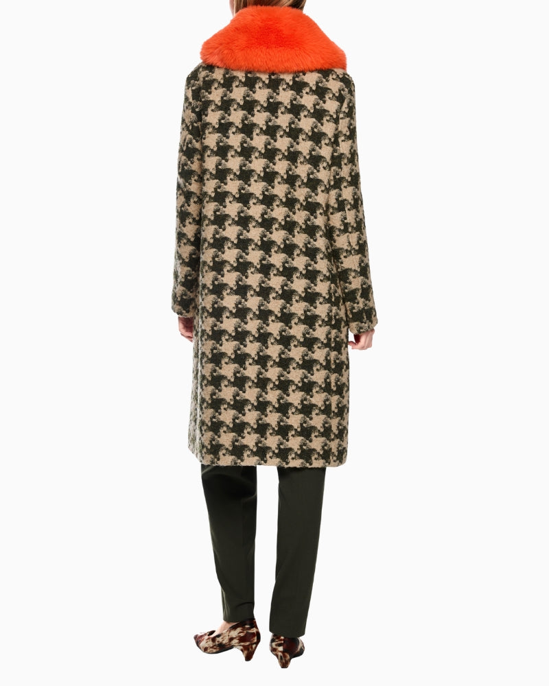 Marc Cain Houndstooth Coat with Faux Fur Collar in Beige/Green back view