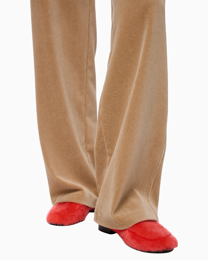 Marc Cain Wukari Fine Corduroy Trousers in Camel corduroy leg detail