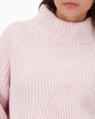 Close-up of pearl stitch pattern and plush chenille fabric