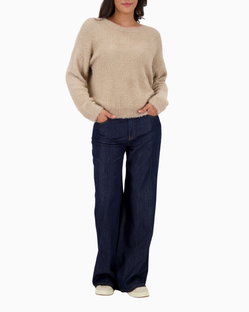 Relaxed-fit olive pullover with dropped shoulders and long sleeves