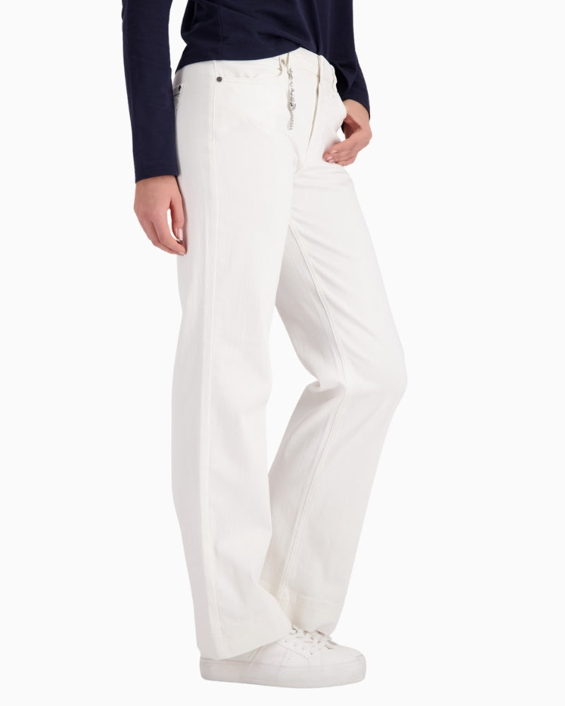 Monari straight-leg jeans with charms off white close-up of waistband and button – Áines Boutique