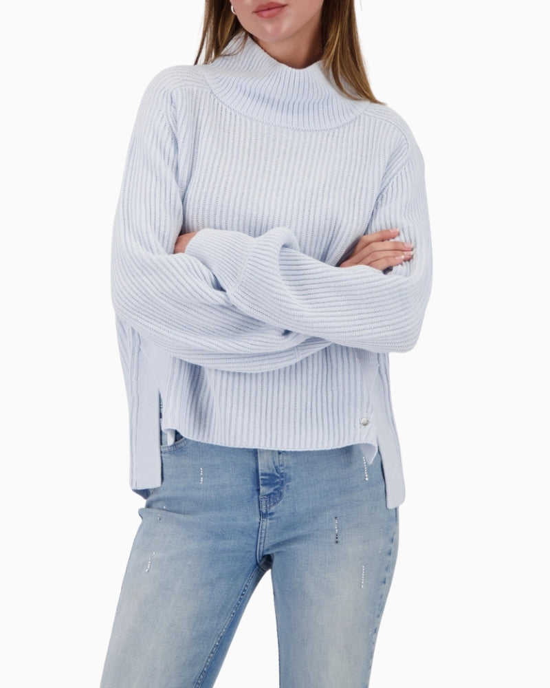 Monari knitted jumper with side slits front view on woman wearing it – Áines Boutique