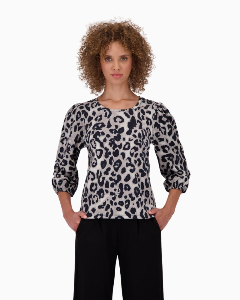 Leopard print cotton sweatshirt by Monari with ruffled short sleeves
