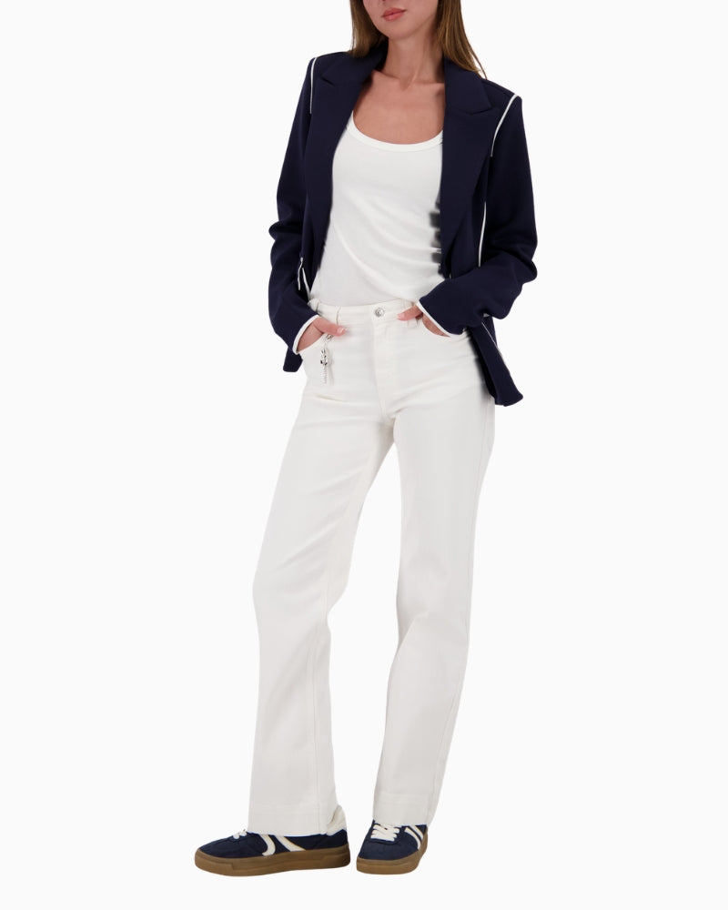 Monari Straight Jean in off white front view