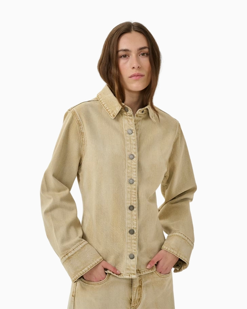 My Essential Wardrobe Azul denim shirt jacket front view – Áines Boutique