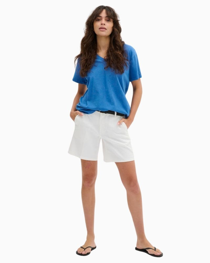 My Essential Wardrobe LaraMW denim shorts in blue with relaxed fit and mid-thigh length