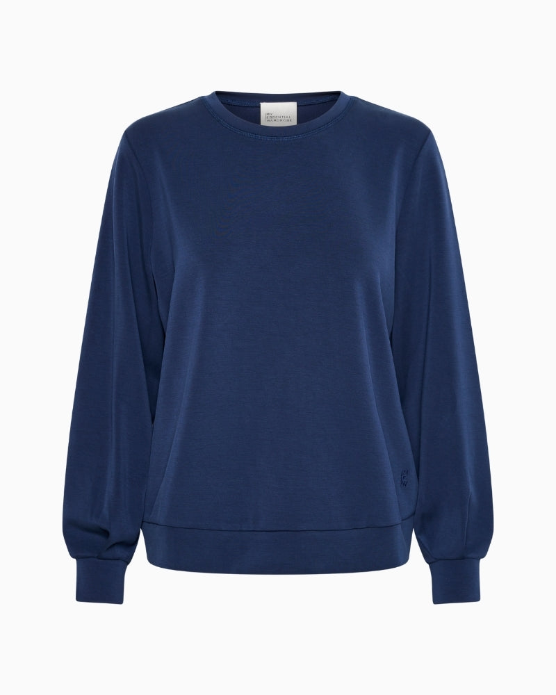 My Essential Wardrobe sweat blouse front view – Áines Boutique