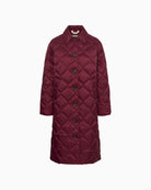 My Essential Wardrobe CarinePW Outerwear in Port quilted texture detail
