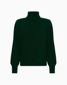 My Essential Wardrobe Jola Rollneck Pullover in Green fabric detail