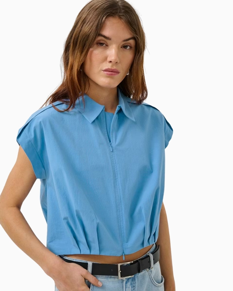 My Essential Wardrobe Sunna blue cropped shirt front view